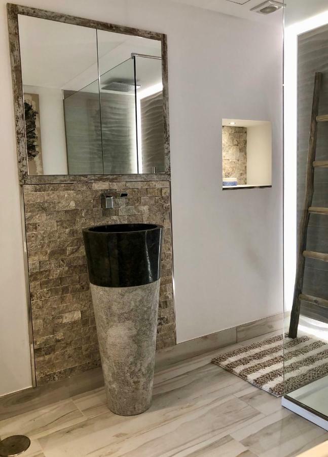 Luxury Apartment In La Isla, Walking Distance To Puerto Banus Marbellac Extérieur photo