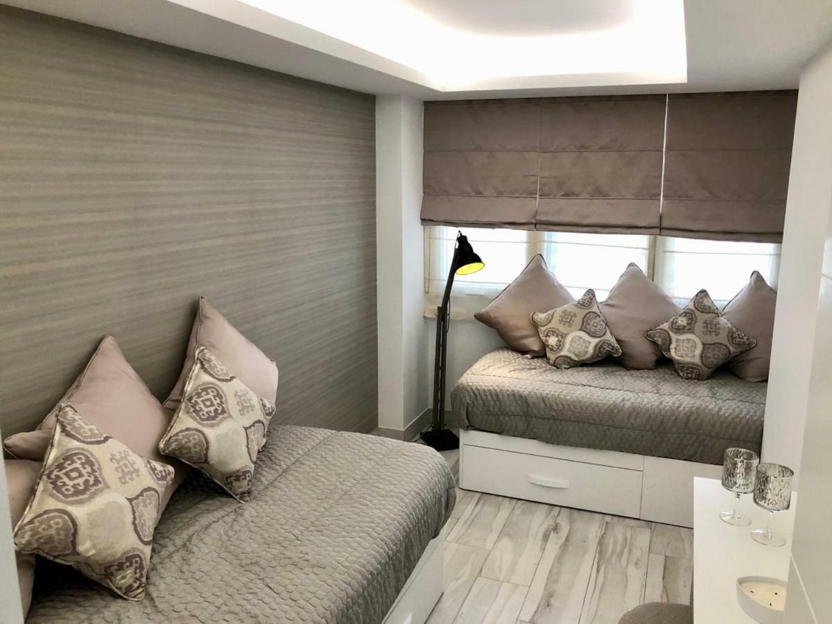 Luxury Apartment In La Isla, Walking Distance To Puerto Banus Marbellac Extérieur photo