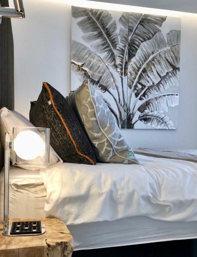 Luxury Apartment In La Isla, Walking Distance To Puerto Banus Marbellac Extérieur photo