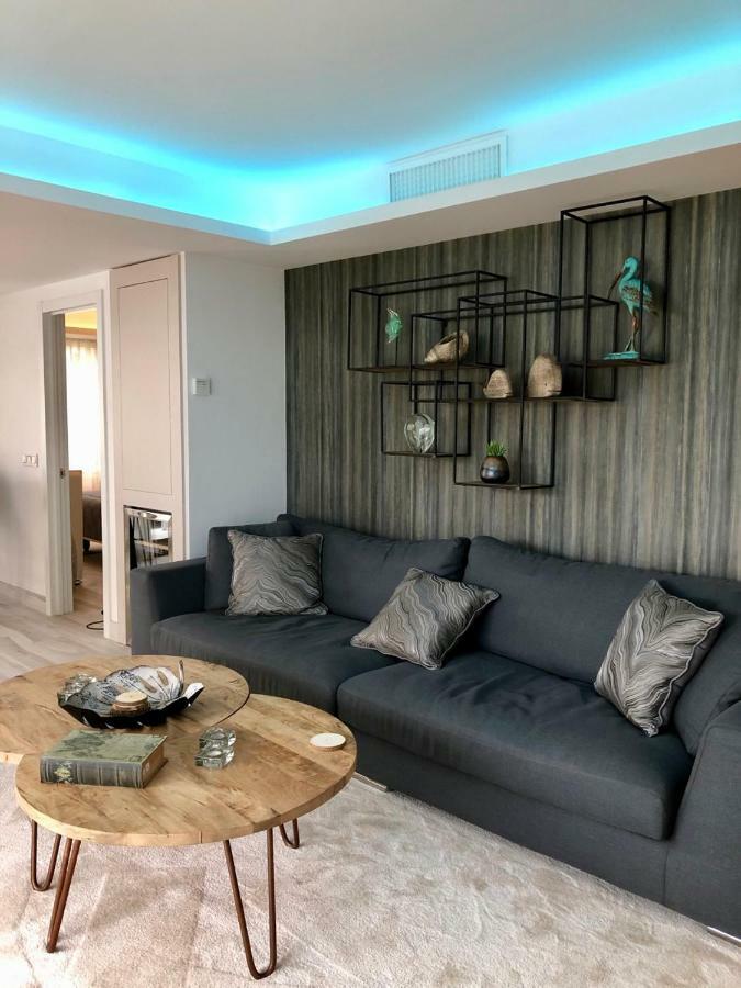 Luxury Apartment In La Isla, Walking Distance To Puerto Banus Marbellac Extérieur photo